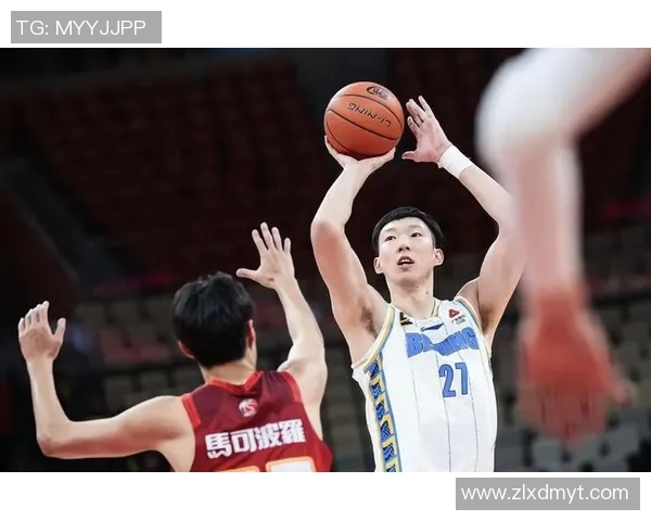 深圳队与浙江广厦队激战正酣谁能在这场对决中笑到最后