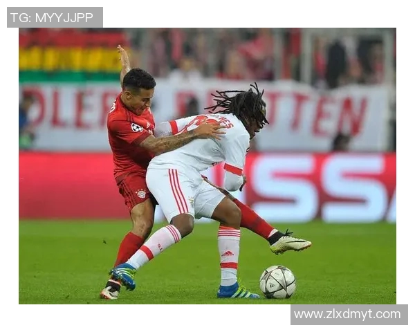 博阿维斯主场迎战本菲卡双方争夺关键三分激战一触即发 博阿维斯主场迎战本菲卡双方争夺关键三分激战一触即发