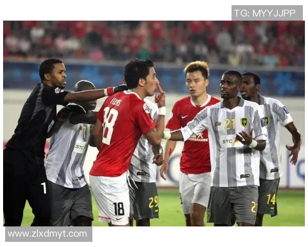 2020年广州恒大与伊蒂哈德的巅峰对决回顾与精彩瞬间分析 2020年广州恒大与伊蒂哈德的巅峰对决回顾与精彩瞬间分析