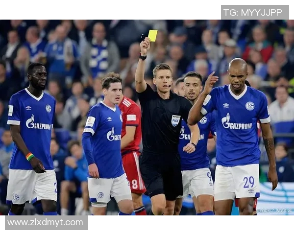 埃因霍温主场迎战海牙期待精彩对决双方争夺宝贵积分的较量