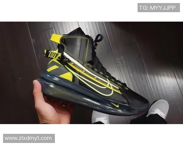 探索4vs赛车鞋子的独特魅力与性能优势，助你在赛道上尽情驰骋